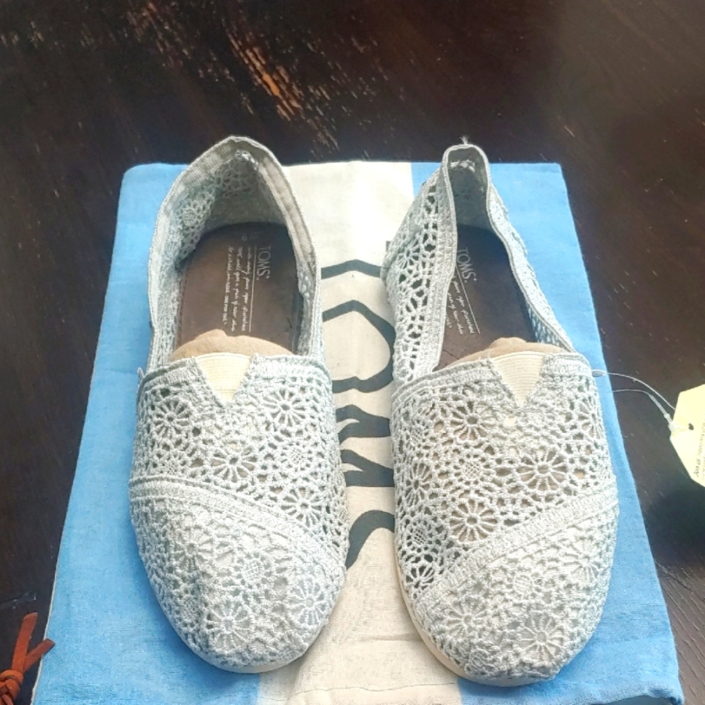 Toms Silver Lurex Crochet Shoe